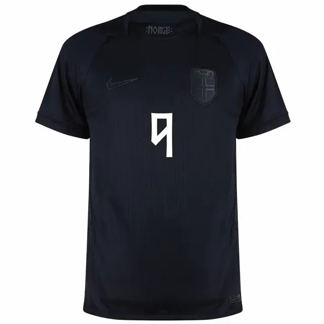 UNIFORME NORUEGA ALL BLACK HAALAND 9
