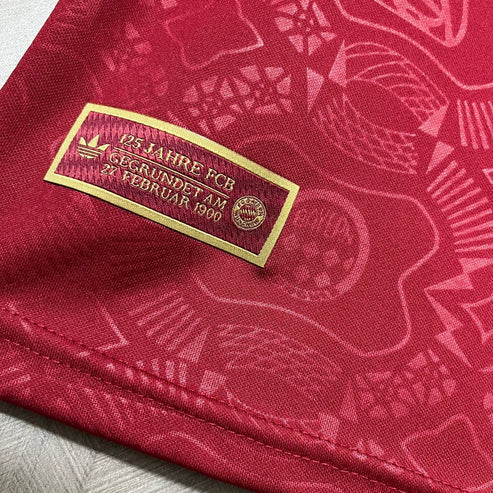 UNIFORME BAYERN 125 ANOS