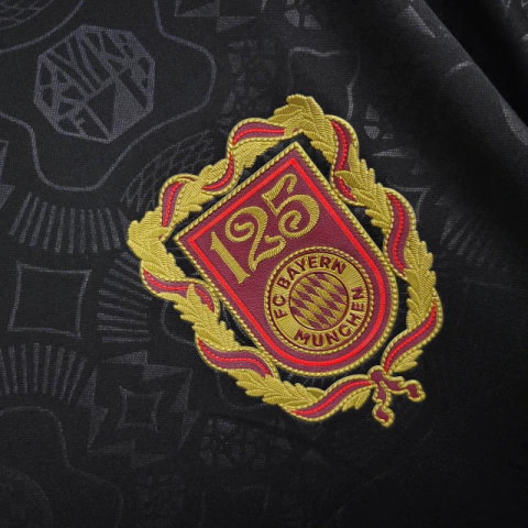 UNIFORME BAYERN 125 ANOS BLACK