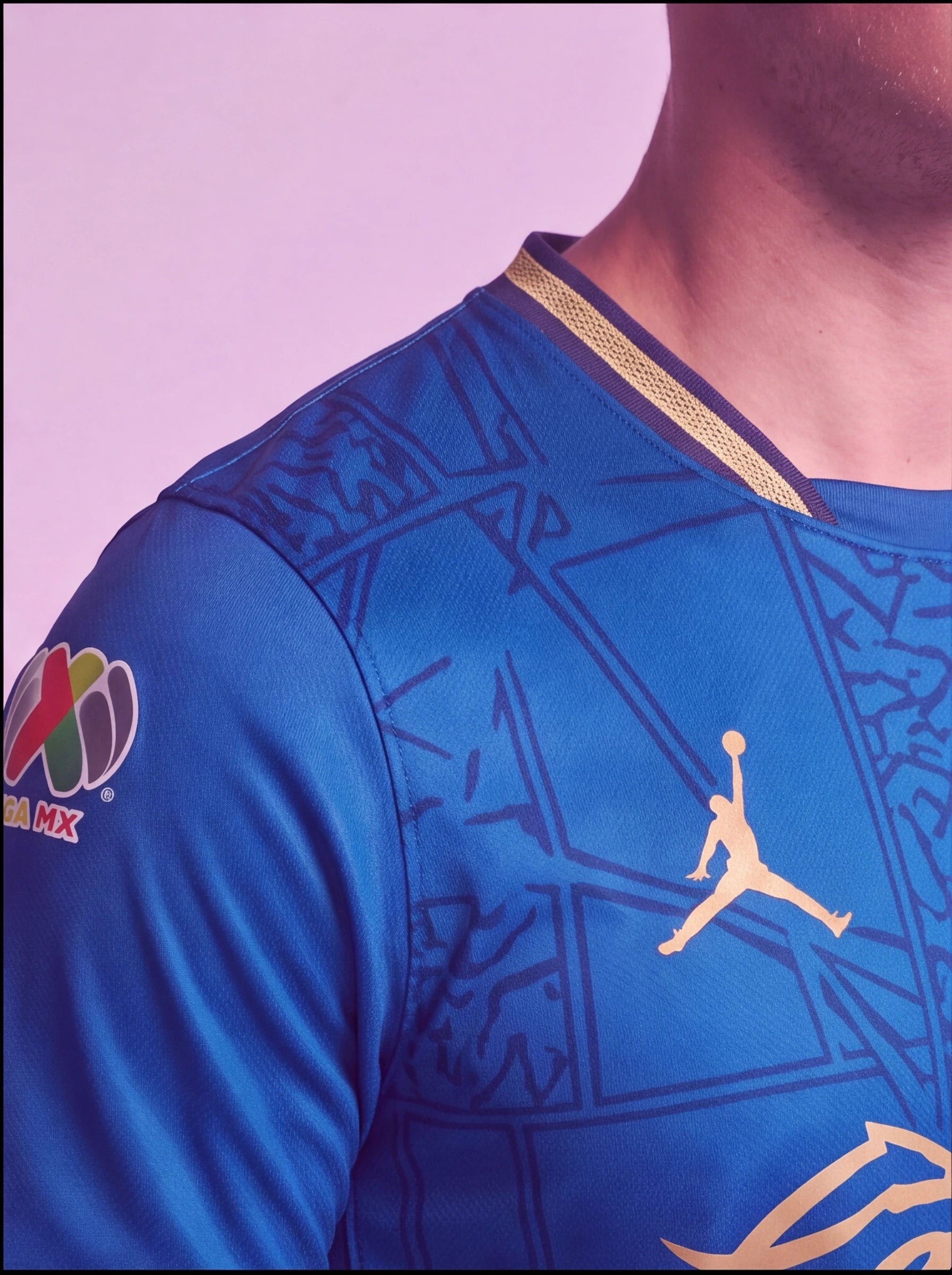UNIFORME CHIVAS GUADALAJARA JORDAN