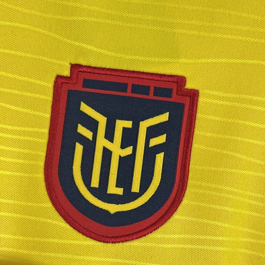 UNIFORME EQUADOR HOME 2026