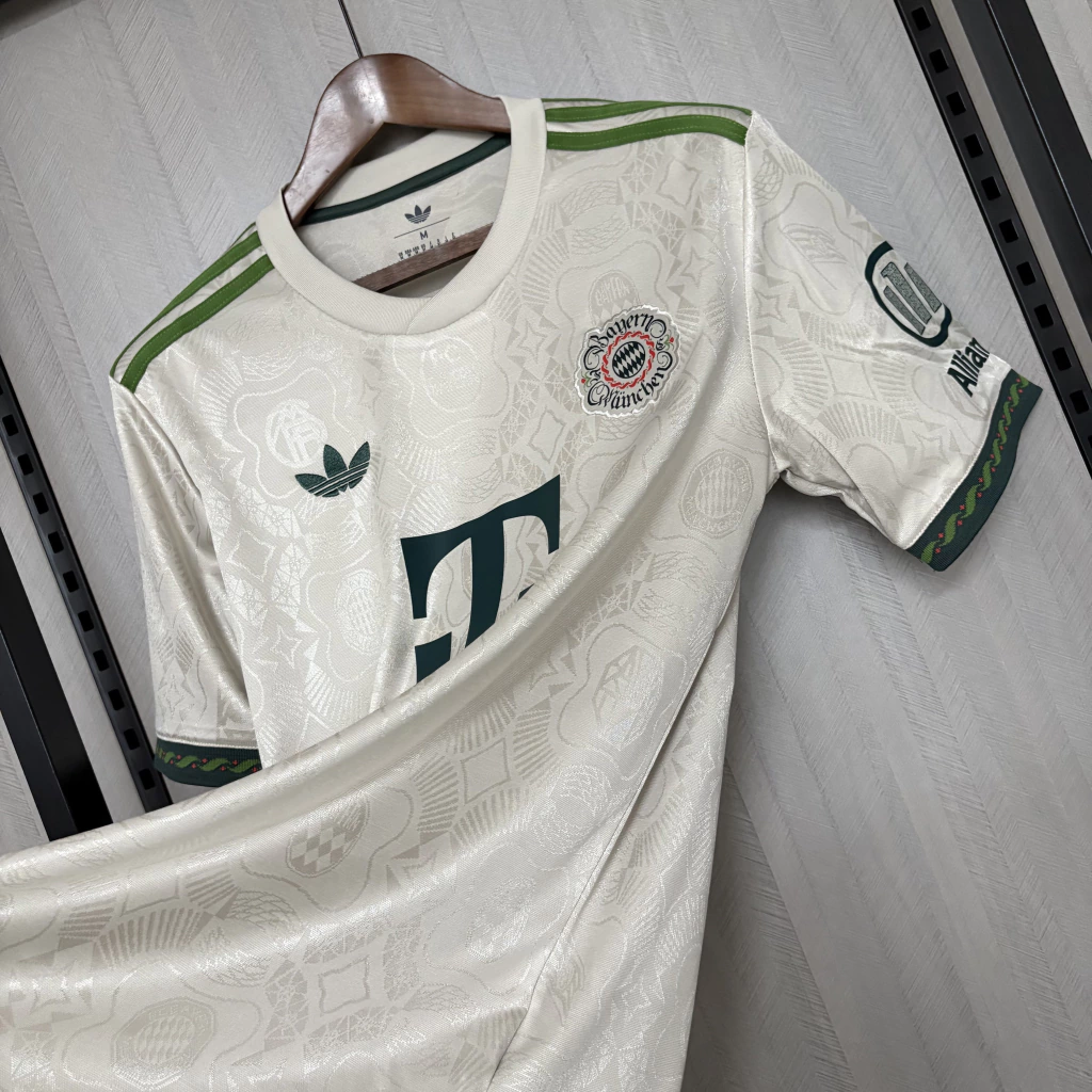 UNIFORME BAYER DE MUNIQUE OKTOBERFAST