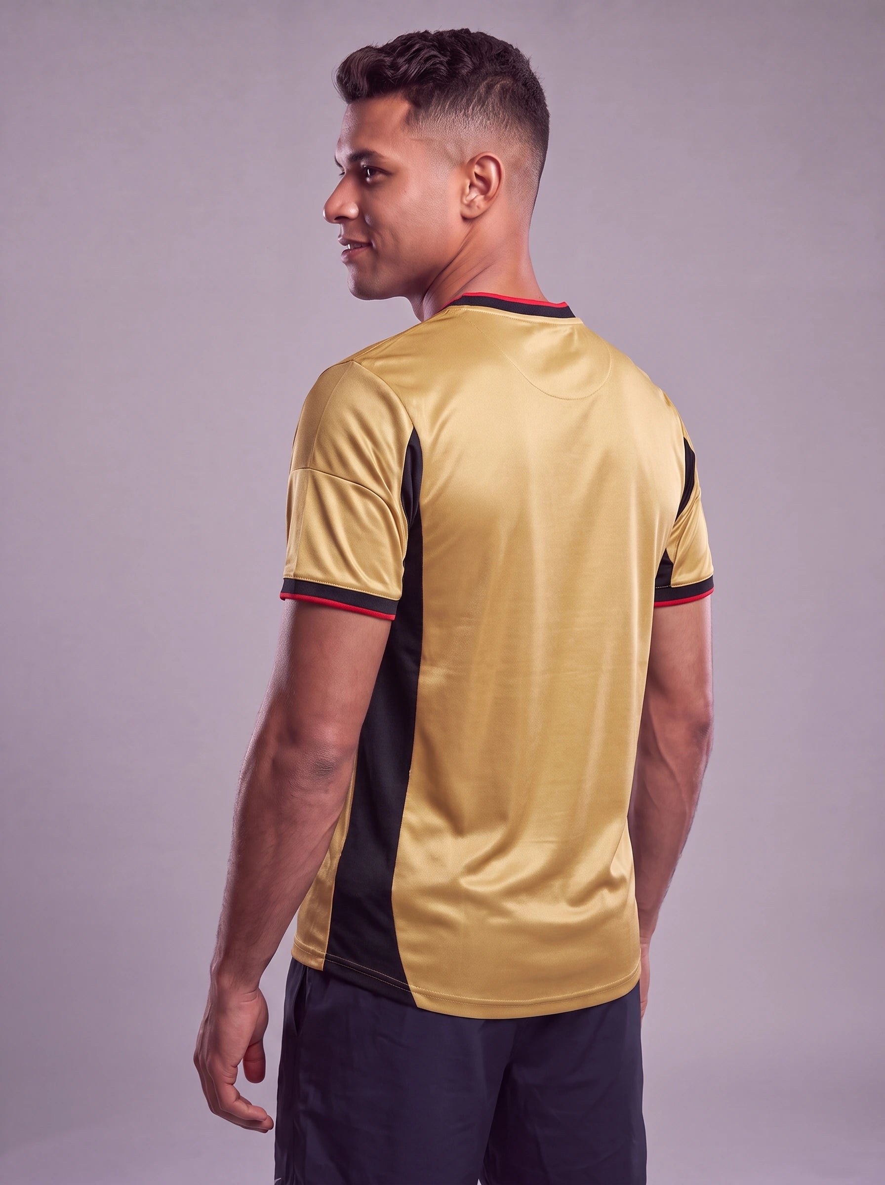 UNIFORME MILAN 13/14 DOURADO