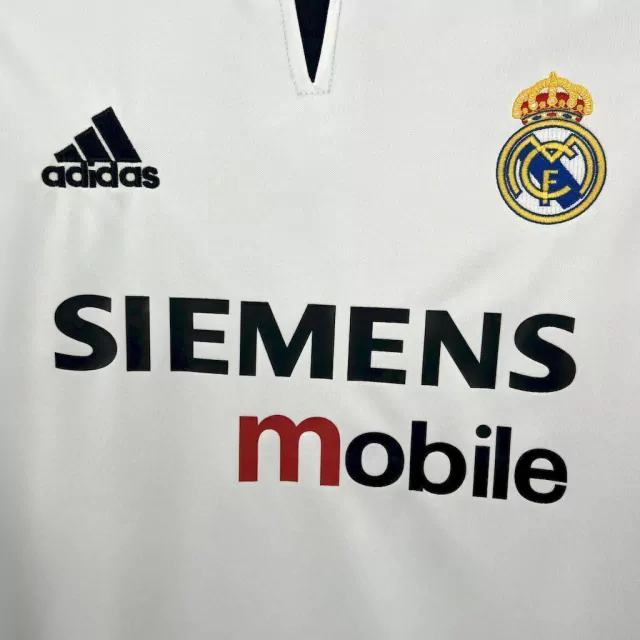 UNIFORME REAL MADRID 2004 BECKHAM 23