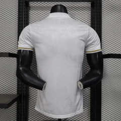 UNIFORME BAYERN 125 ANOS WHITE