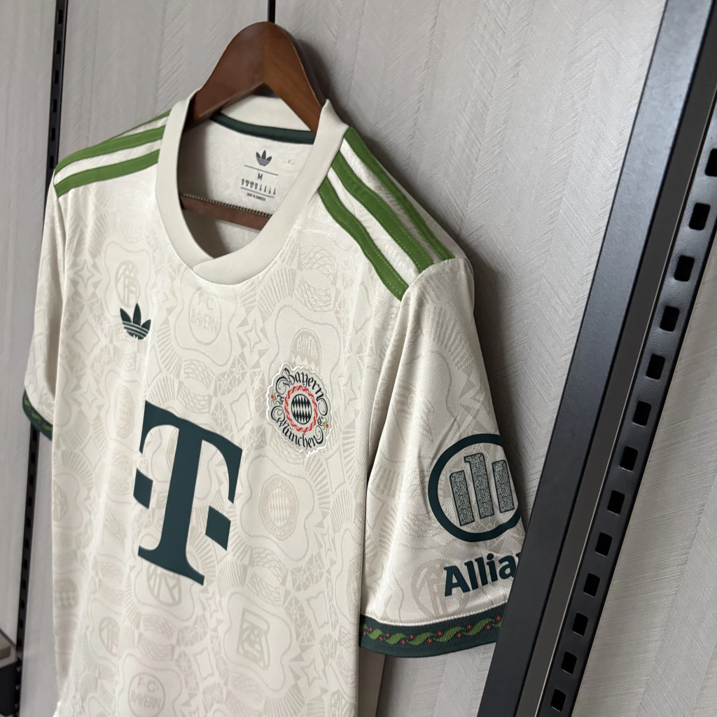 UNIFORME BAYER DE MUNIQUE OKTOBERFAST