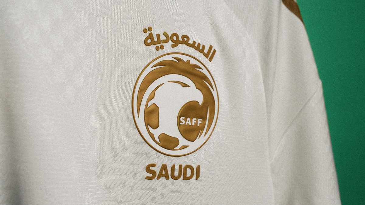 UNIFORME ARABIA AWAY 2026