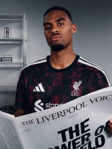 UNIFORME LIVERPOOL THIRD 26/27
