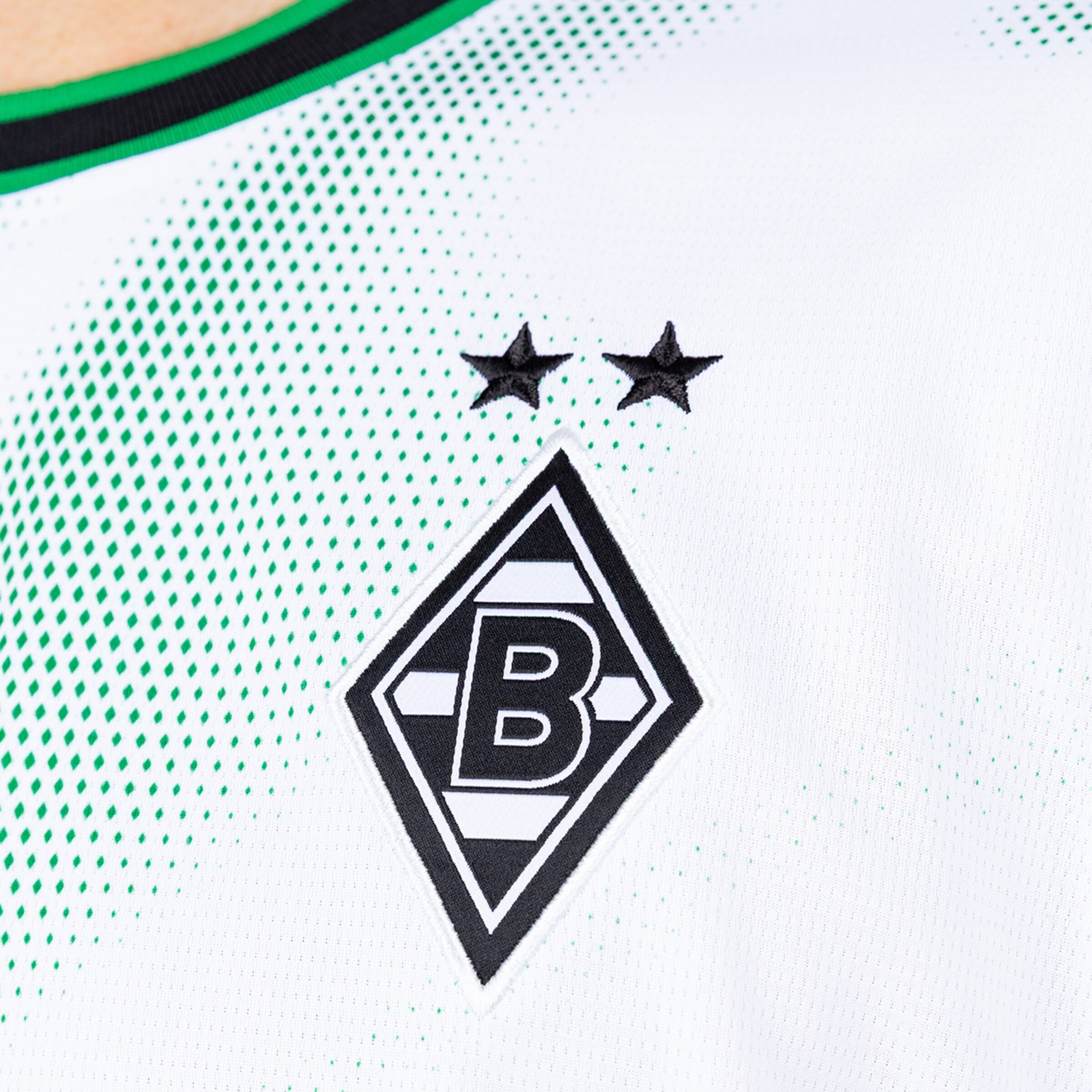 UNIFORME BORUSSIA MONCHENGLADBACH HOME 26/27
