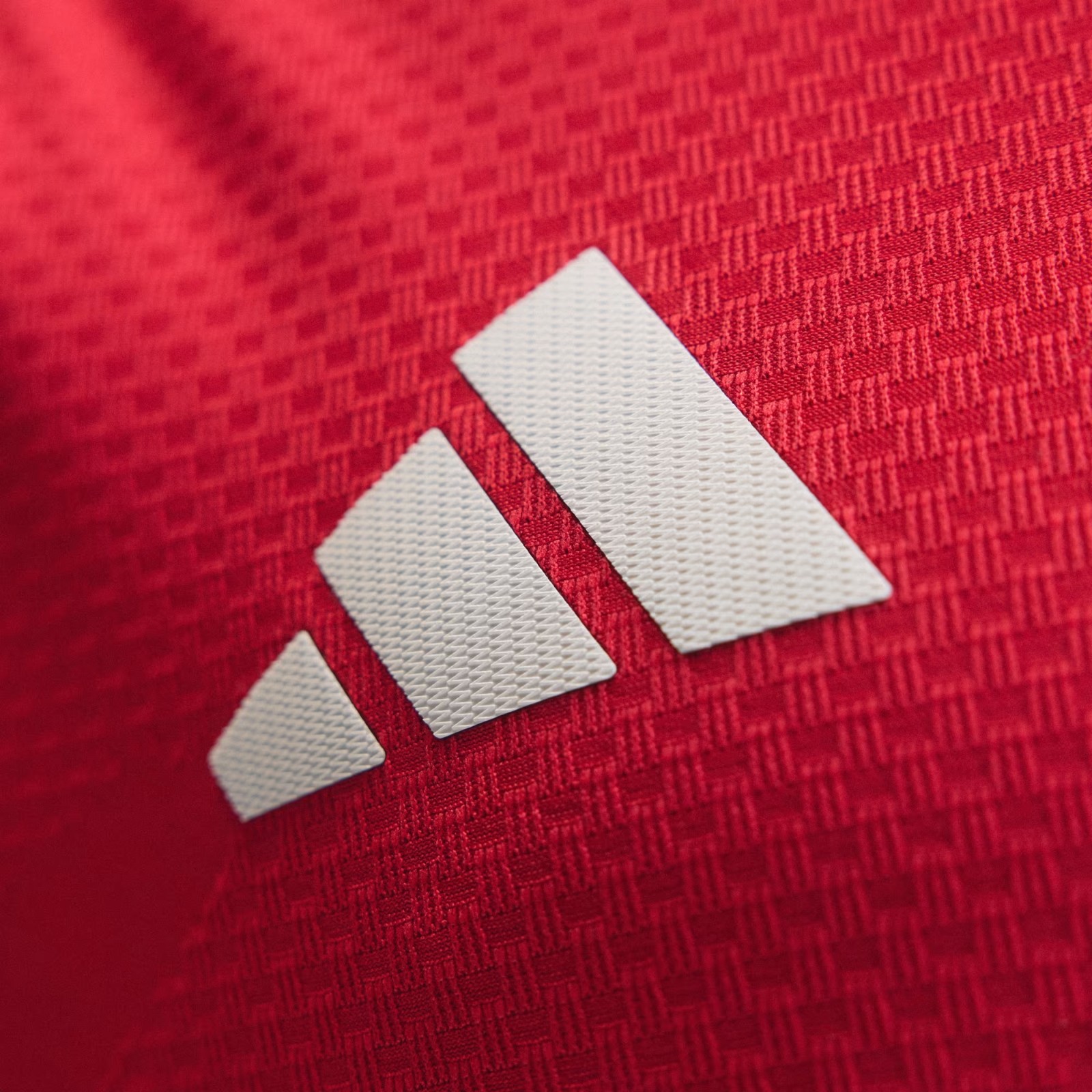 UNIFORME MANCHESTER UNITED HOME 26/27