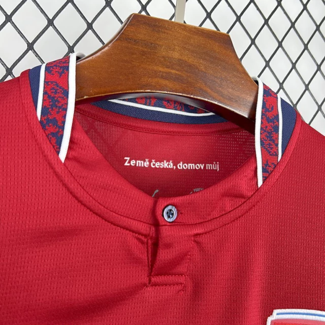 UNIFORME REPUBLICA CHECA HOME 2026