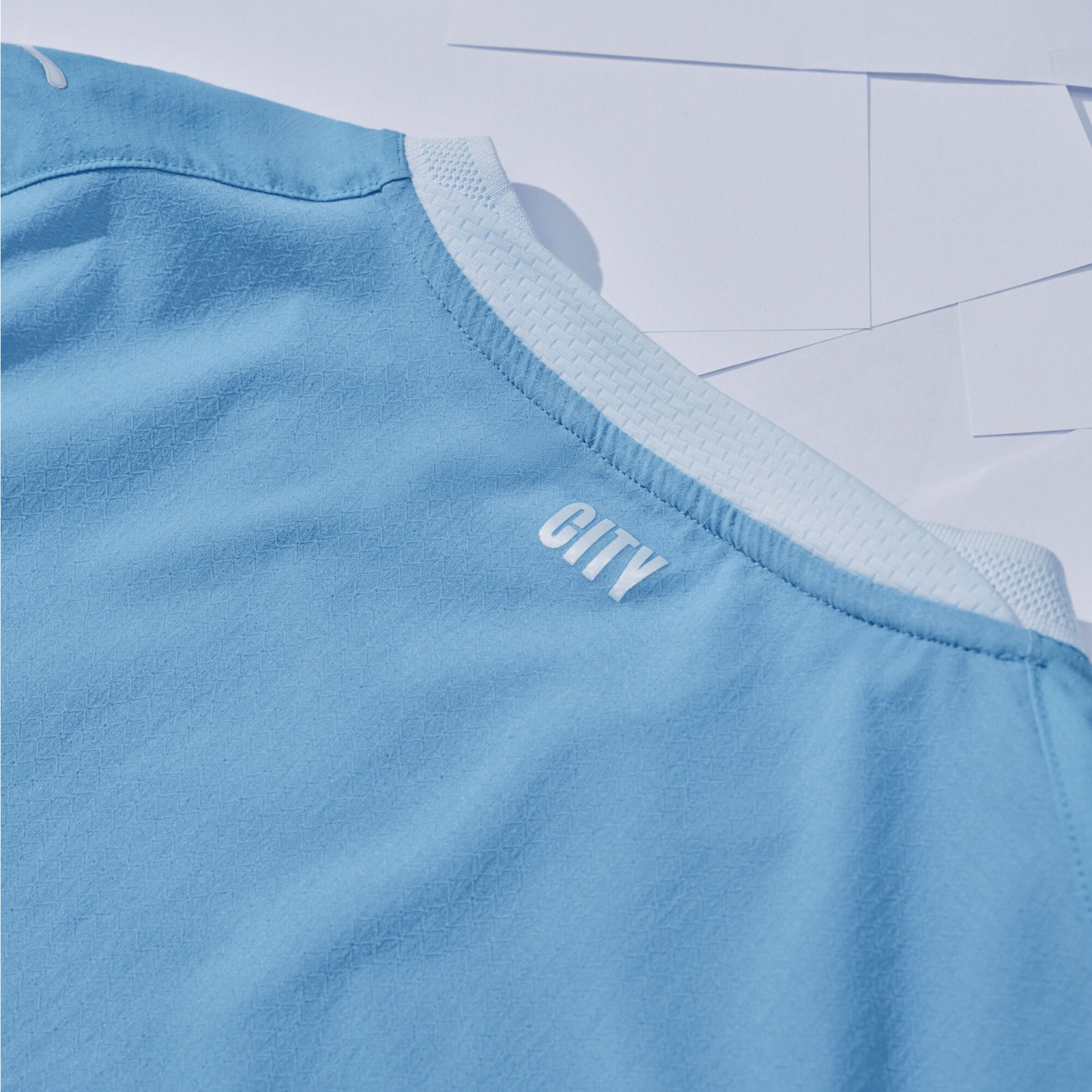 UNIFORME MANCHESTER CITY HOME 26/27