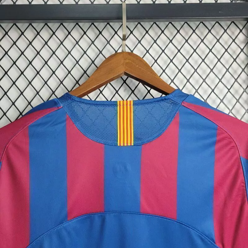 UNIFORME BARCELONA 2005 RONALDINHO 10