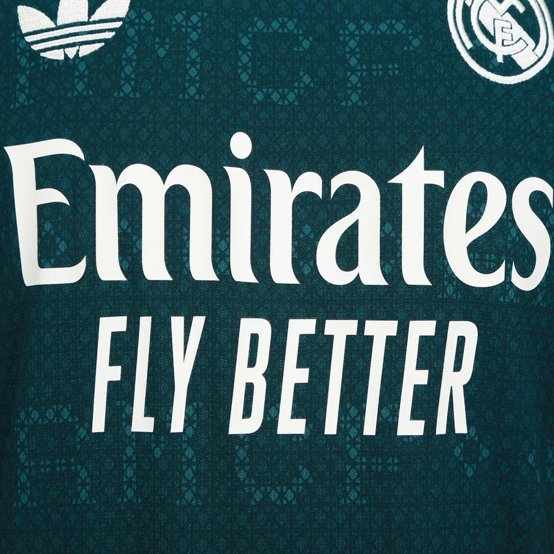UNIFORME REAL MADRID AWAY 26/27