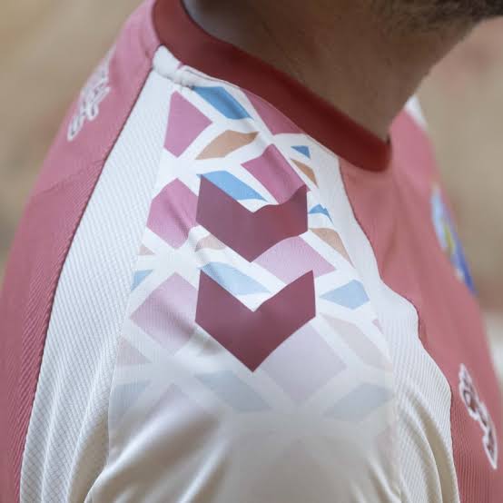 UNIFORME MÁLAGA AWAY 26/27