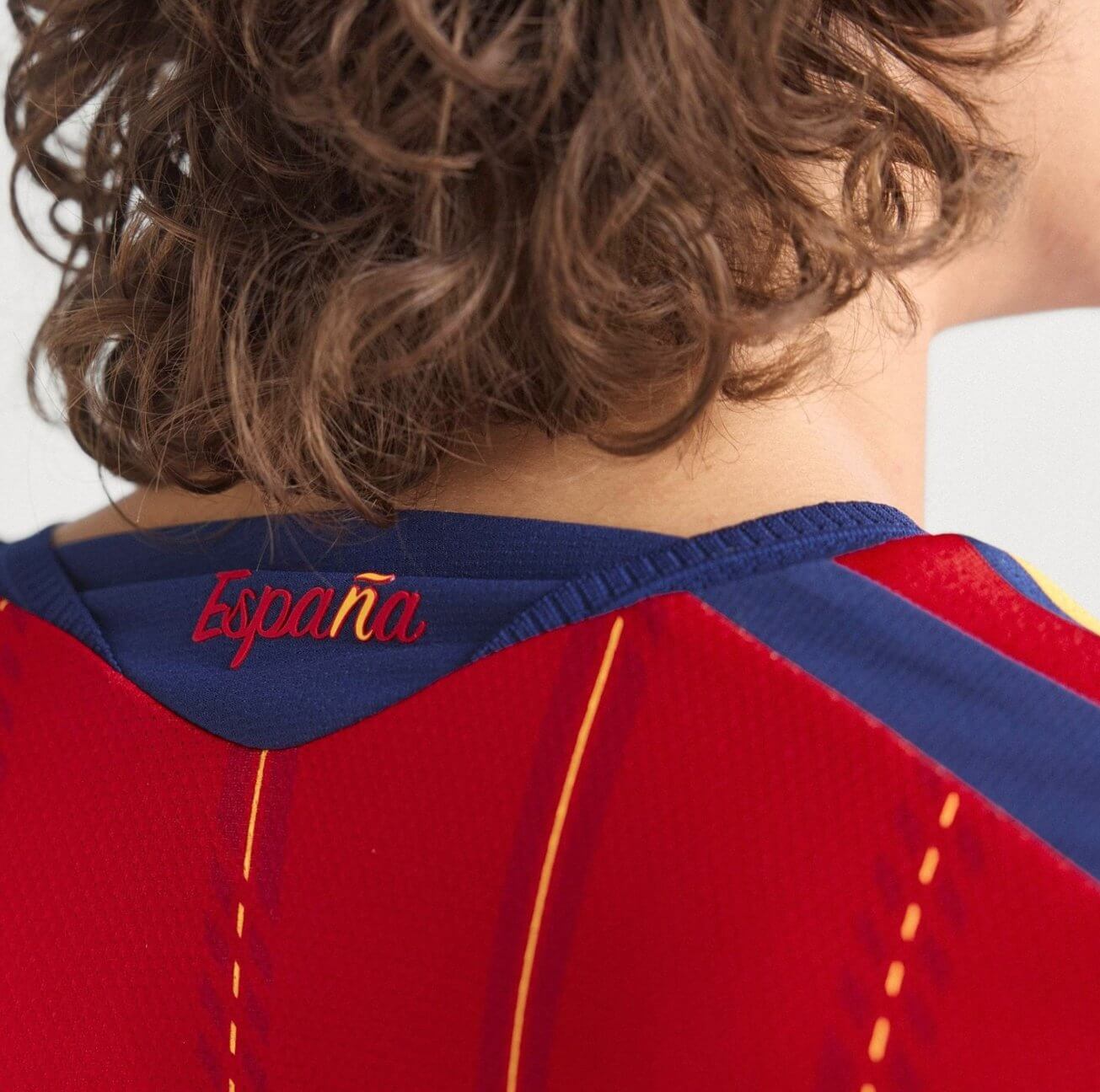 UNIFORME ESPANHA HOME 2026