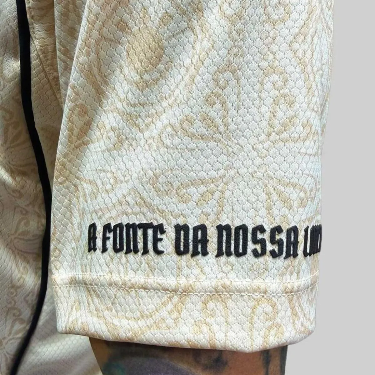UNIFORME CORINTHIANS OFF WHITE 116 ANOS